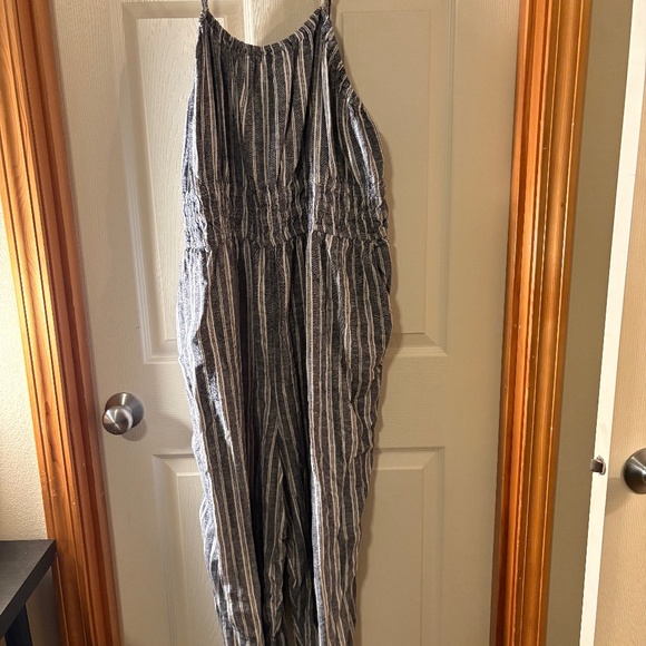 Old Navy striped jumpsuit size 3x - Picture 1 of 3